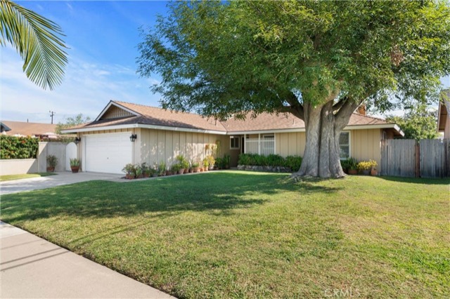 19592 Constellation Ln, Huntington Beach