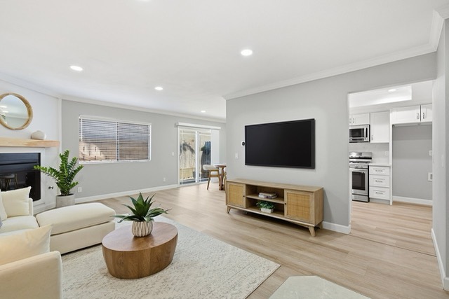  7113 Brentwood Lane