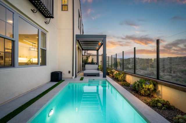  208 Canterbury