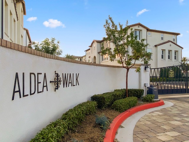 8288 Celestial Ave